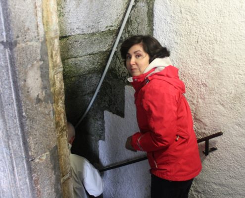 0025_Descenso_a_la_gruta_de_la_Virgen_de_la_Peña_de_Francia