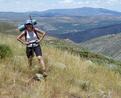 Marina_con_la_Serrota_al_fondo