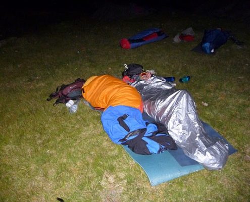 Marina_y_Fátima_en_la_cama