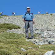 P1070980_Rafa_entre_el_canchal_y_la_cambronera__Echinospartum_barnadessi___endemismo_gredense