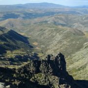 Risco_de_las_Hoces_y_garganta_del_Pinar