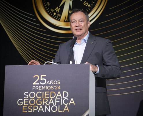 Michael López-Alegría